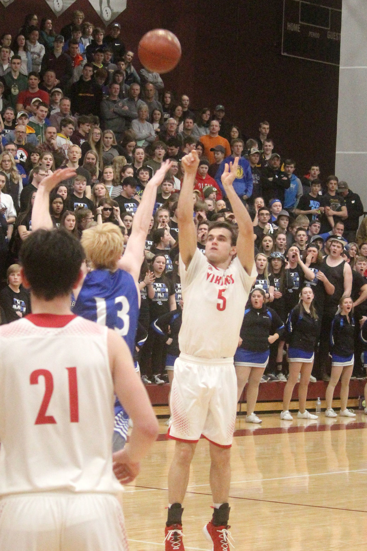 Colfax vs Clear Lake boys basketball 3-7-19